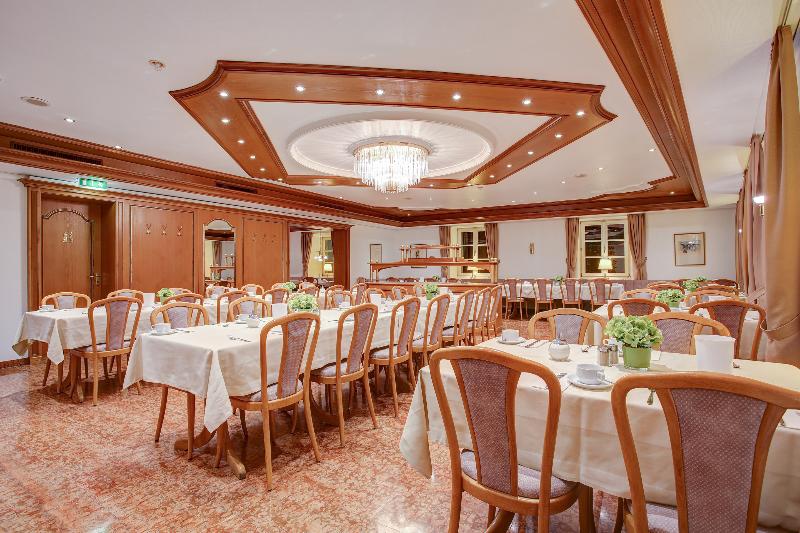 Premier Inn Passau Weisser Hase - Restoran