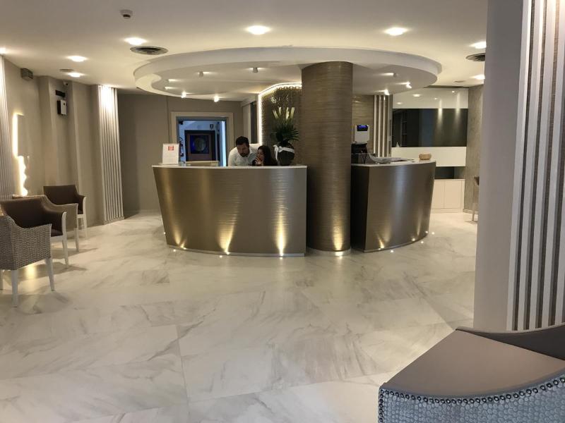 Trend Hotel Villa Paola - Lobi