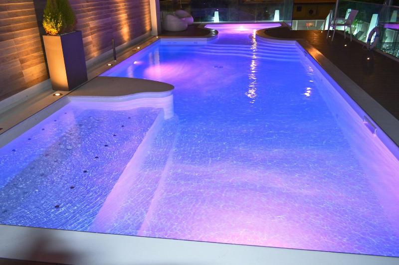 Trend Hotel Villa Paola - Havuz