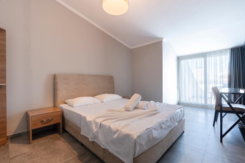 Lara Beach Homes - Oda