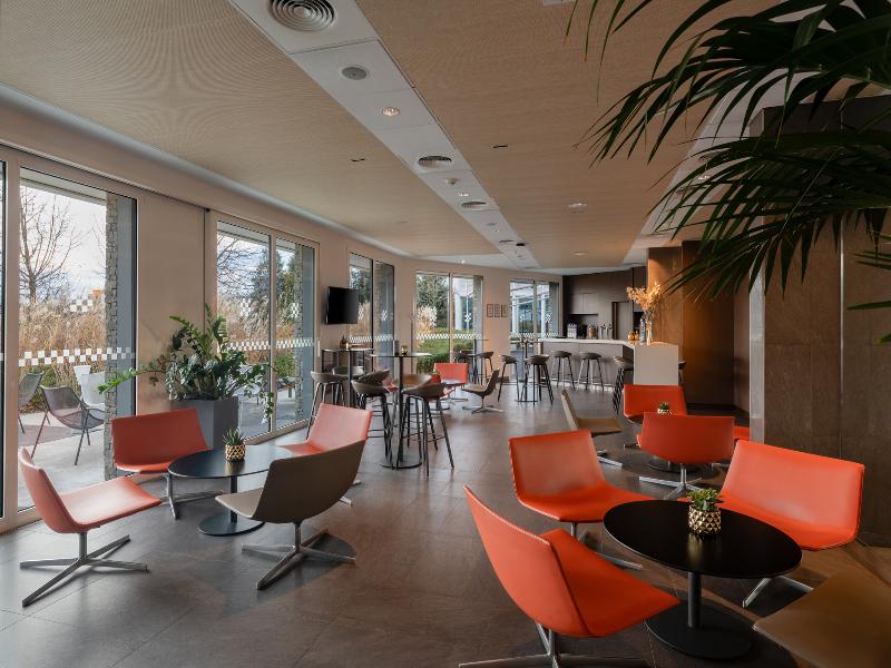 Spark by Hilton Lyon Eurexpo - Bar