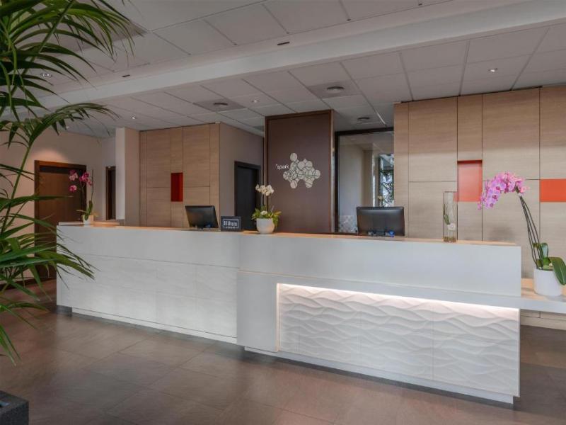 Spark by Hilton Lyon Eurexpo - Lobi