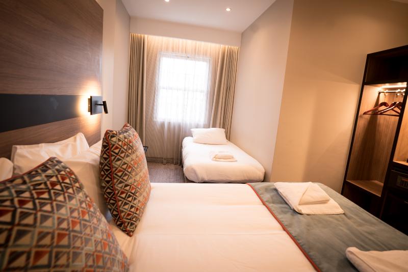 Oxford Hotel - Oda
