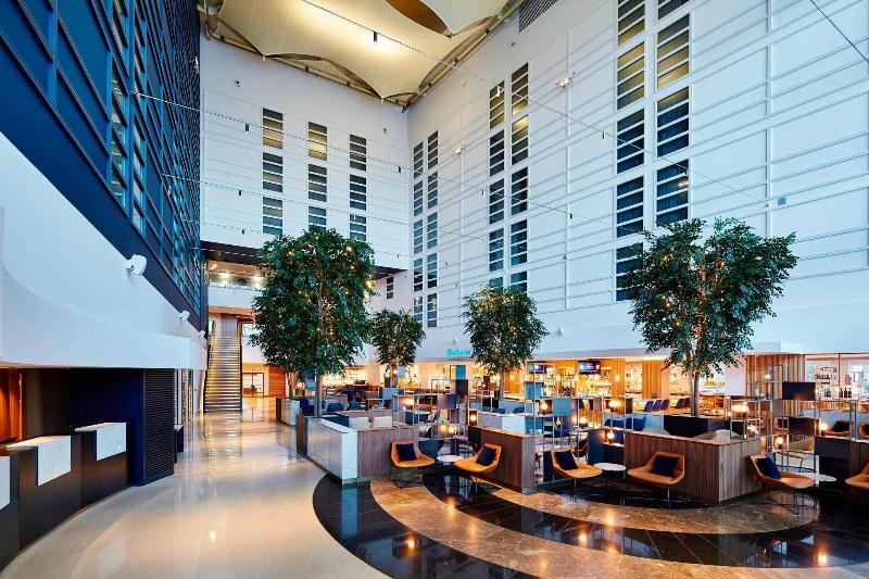 Marriott Hotel Heathrow - Lobi