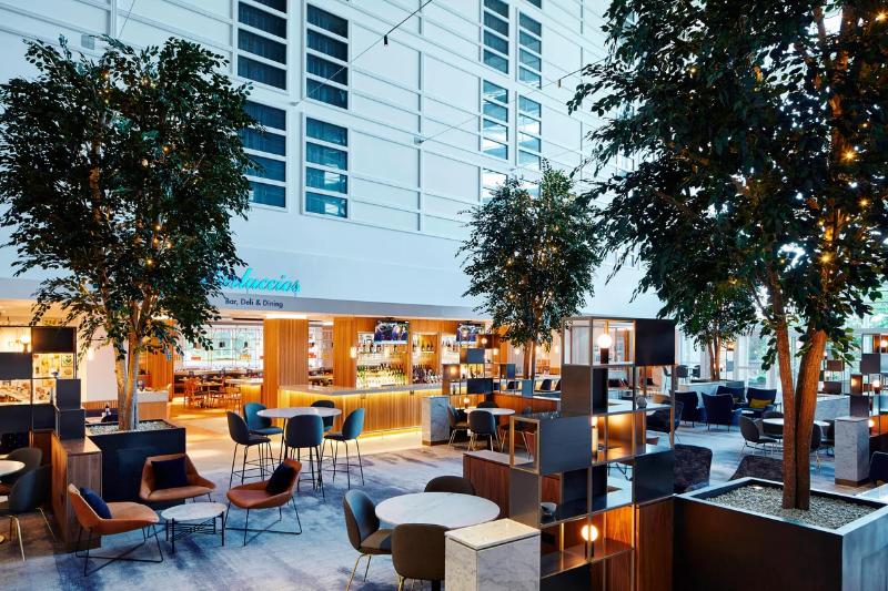 Marriott Hotel Heathrow - Lobi