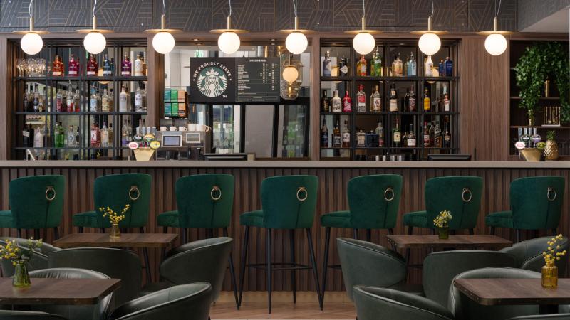 Holiday Inn London Gatwick Worth - Bar