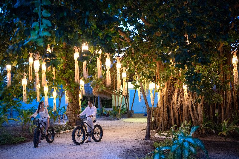 Emerald Maldives Resort & Spa - Lobi