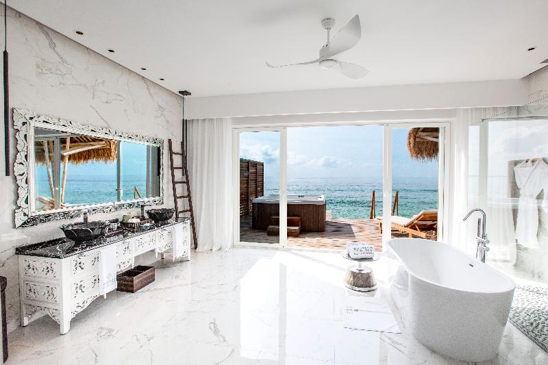 Emerald Maldives Resort & Spa - Oda
