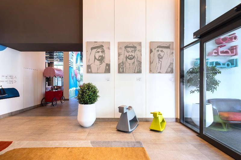 Rove Dubai Marina - Lobi