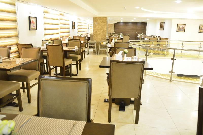 Rawa Hotel Suites - Restoran