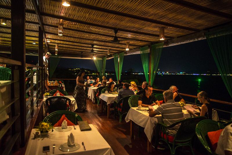 Boujis Boutique Resort - Restoran