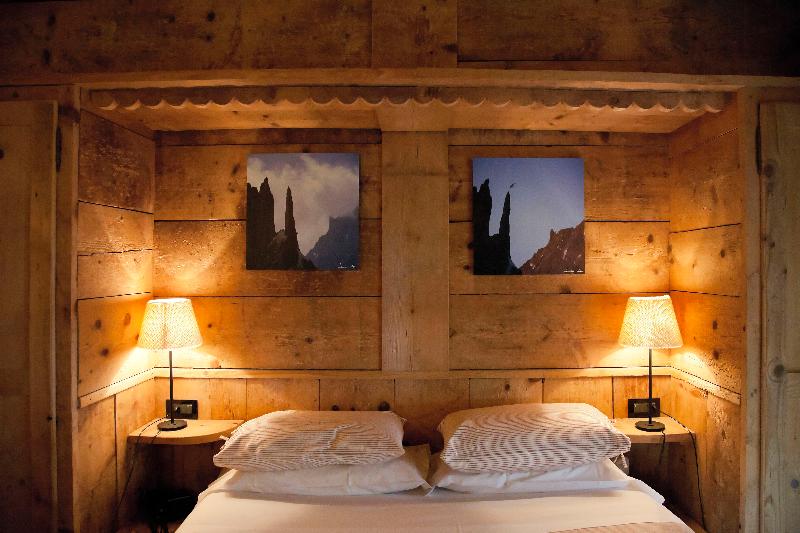 Hotel Chalet Svizzero - Oda