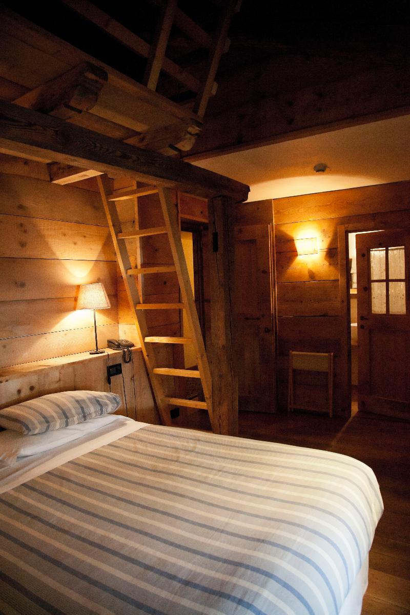 Hotel Chalet Svizzero - Oda