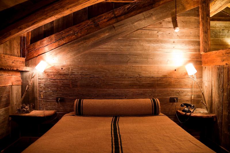 Hotel Chalet Svizzero - Oda