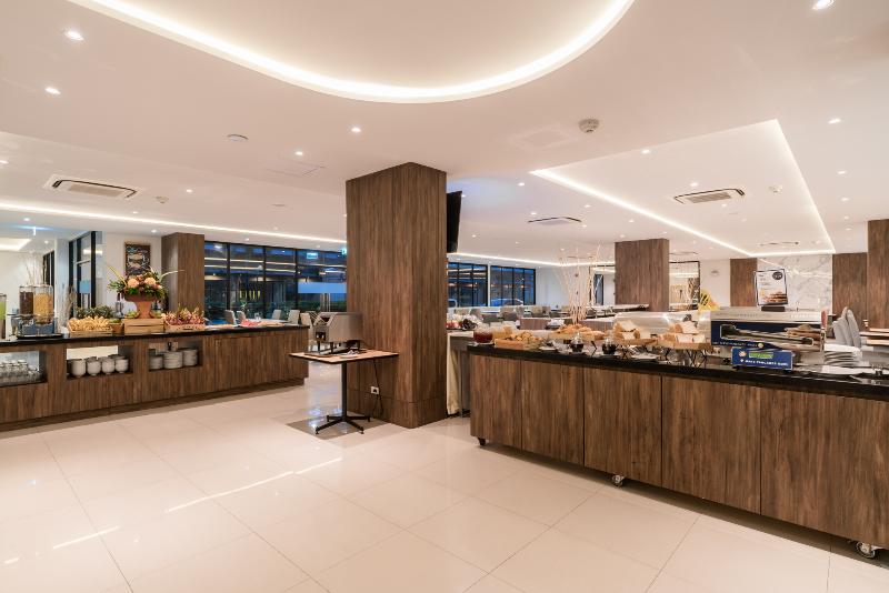New Square Patong Hotel - Genel