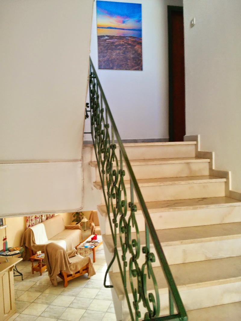 Hotel Aegina - Lobi