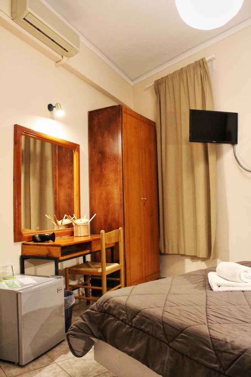 Hotel Aegina - Oda