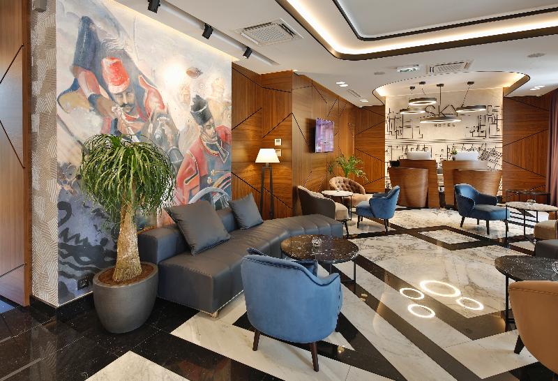 Sky hotel - Lobi