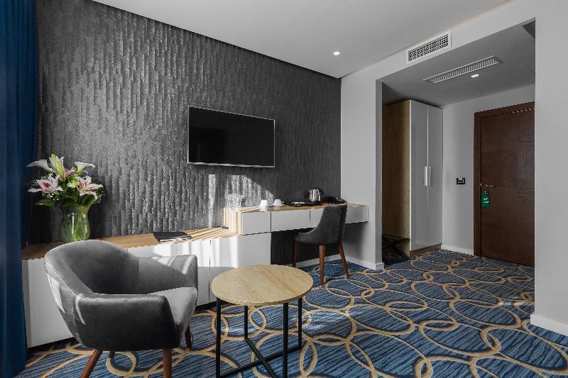 Sky hotel - Oda