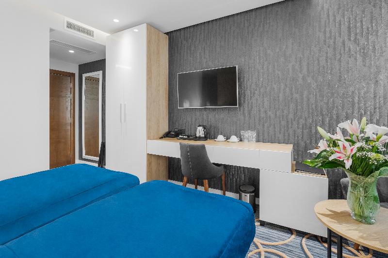 Sky hotel - Oda