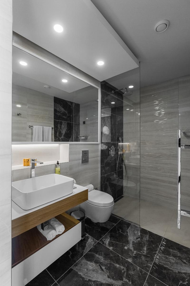 Sky hotel - Oda