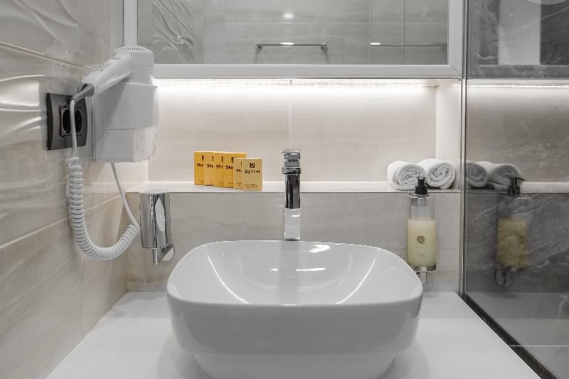 Sky hotel - Oda