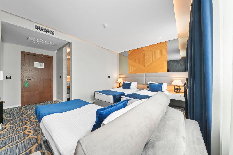 Sky hotel - Oda