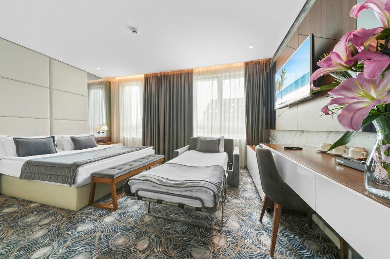 Sky hotel - Oda