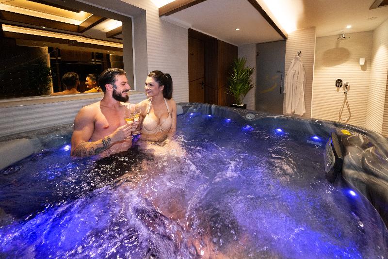 Sky hotel - Havuz