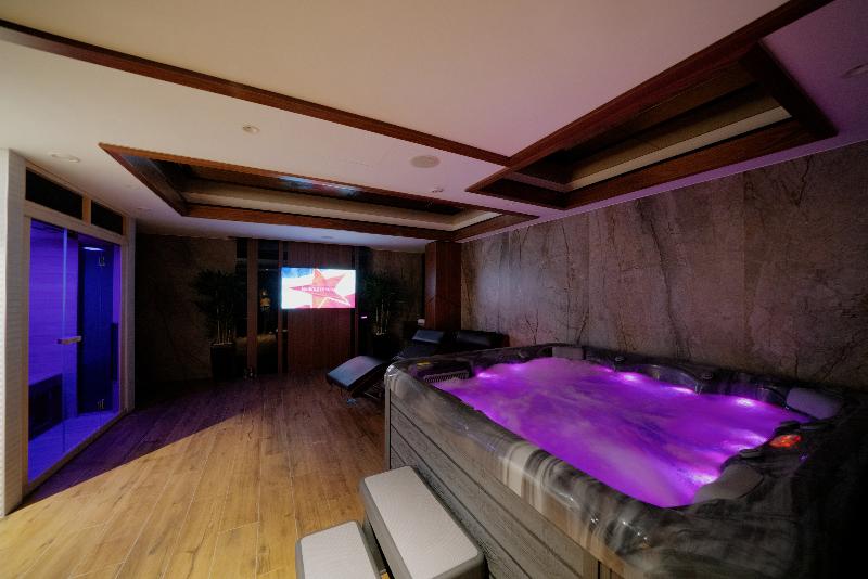 Sky hotel - Havuz