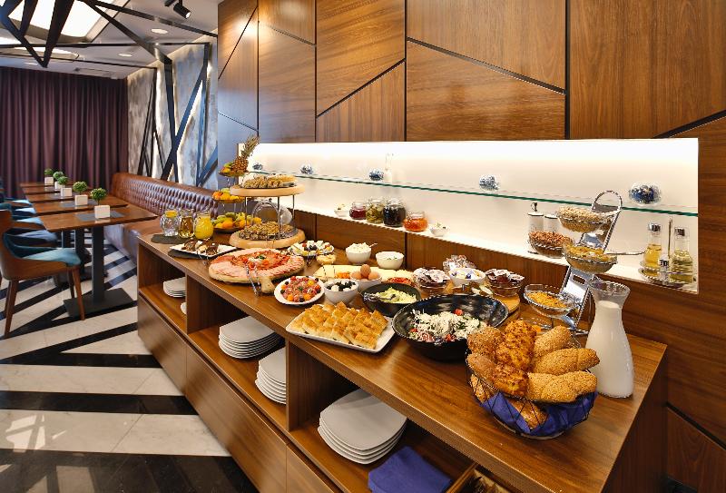 Sky hotel - Restoran