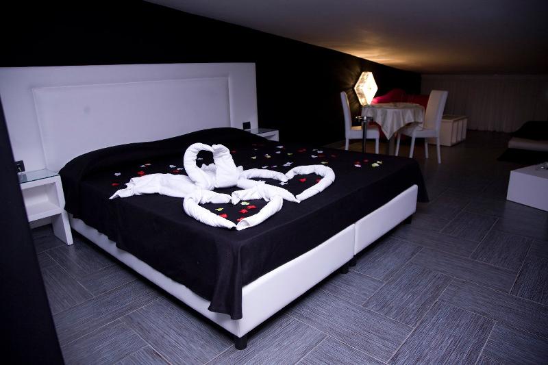 Hotel Masaniello Luxury - Oda