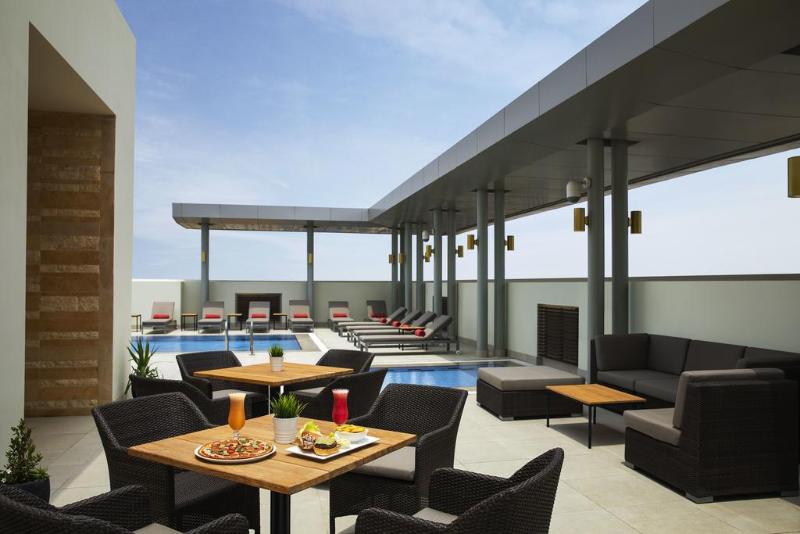 Centro Salama Jeddah by Rotana - Havuz