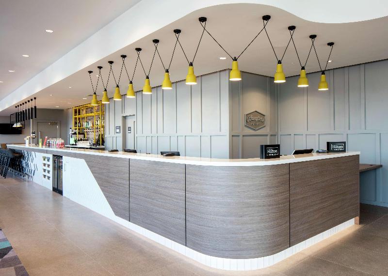 Hampton by Hilton Belfast City Centre - Lobi
