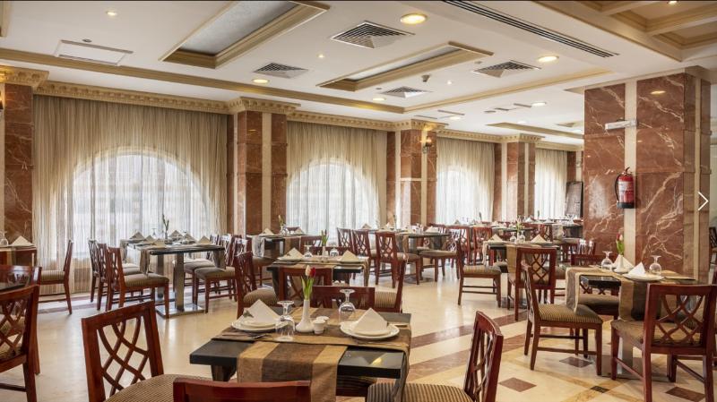 Durrat Al Eiman Hotel - Restoran