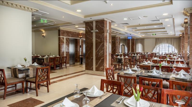 Durrat Al Eiman Hotel - Restoran