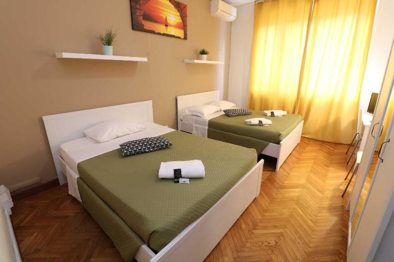 Guest House Pirelli - Oda
