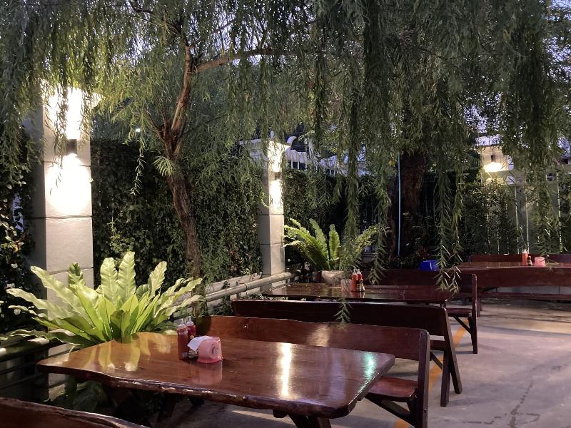Siam Tharadol SHA Plus+ by ZUZU - Restoran