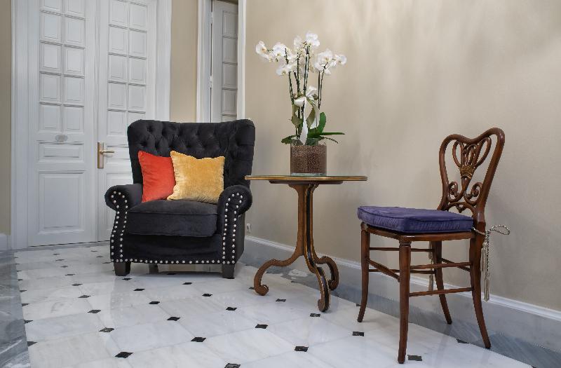 Noble Suites - Genel