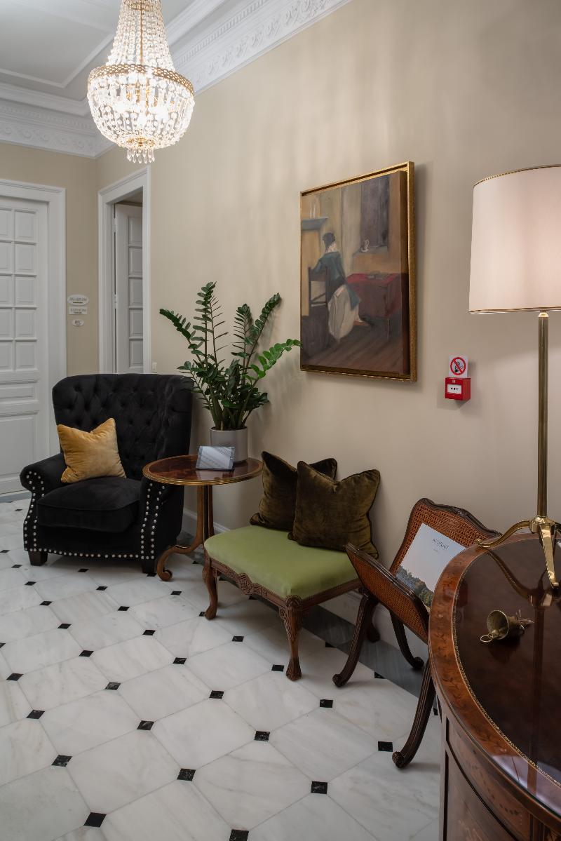 Noble Suites - Genel
