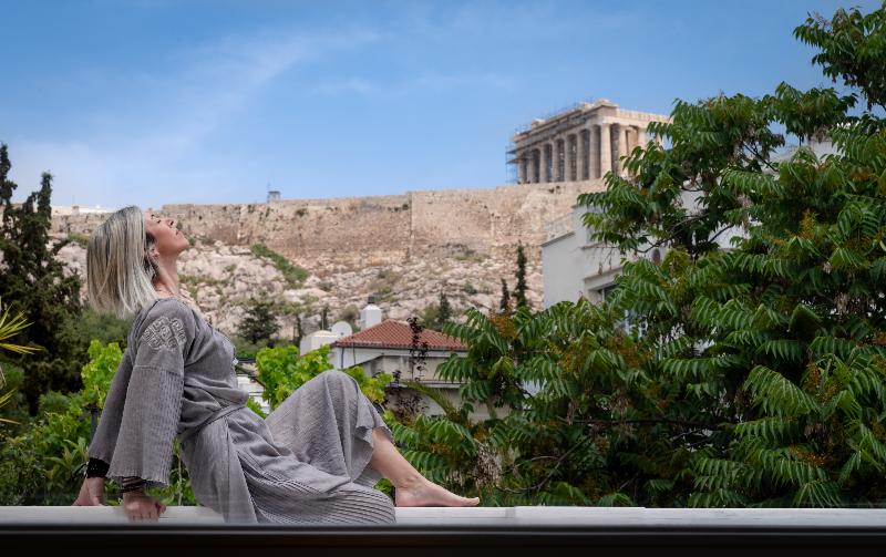 Noble Suites - Teras