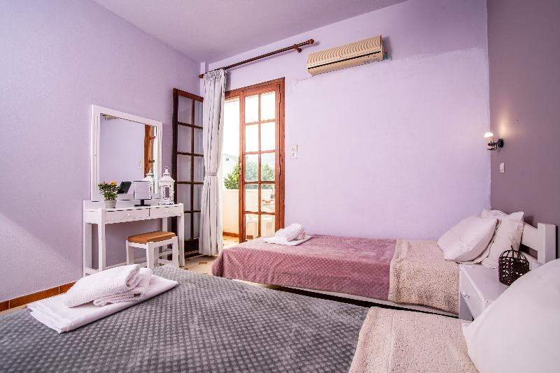 Alexandra Apartments - Oda
