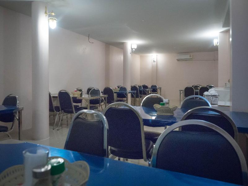 BIRD Room Hotel - Restoran
