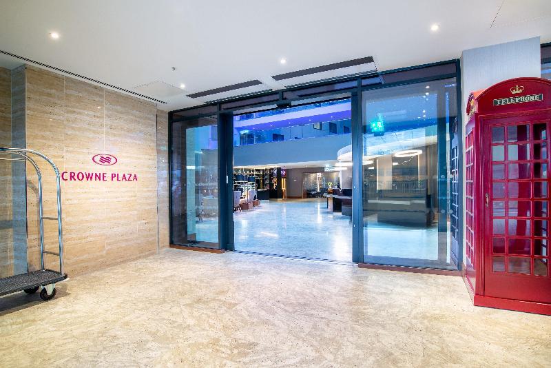 Crowne Plaza London Heathrow T4 - Genel