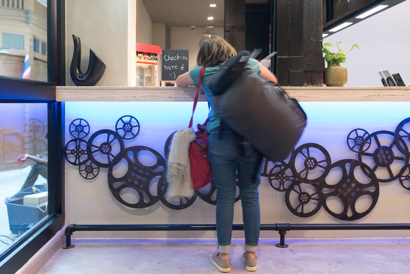 Prince Theatre Heritage Stay Hostel - Silom - Lobi
