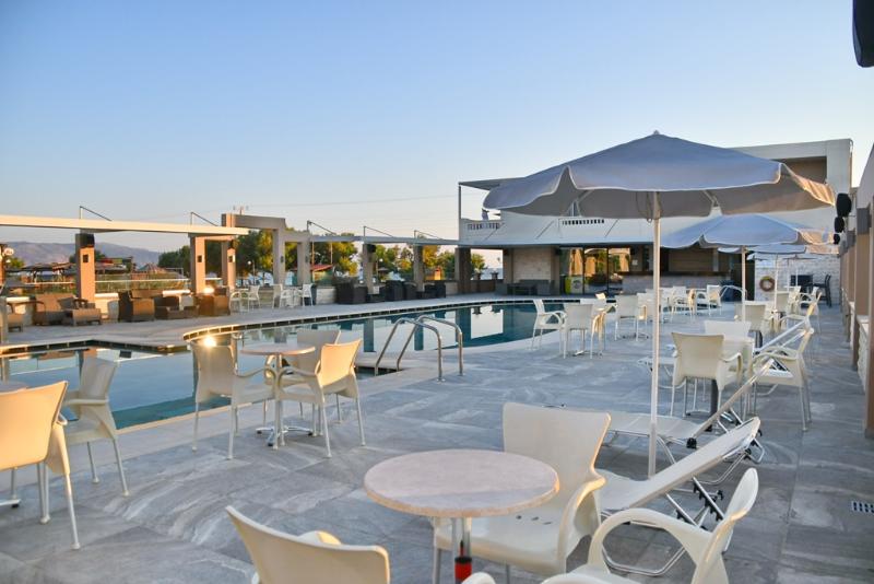 Castro Beach - Bar