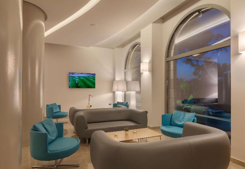 Blue Lagoon City Hotel - Lobi
