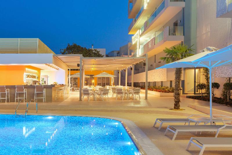 Blue Lagoon City Hotel - Genel