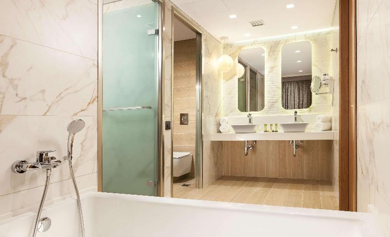 Blue Lagoon City Hotel - Oda