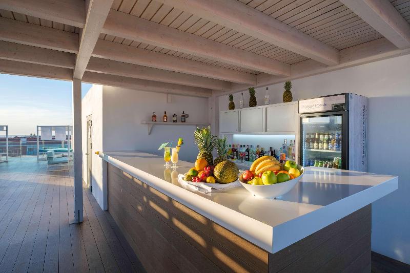 Best Costa Ballena - Bar